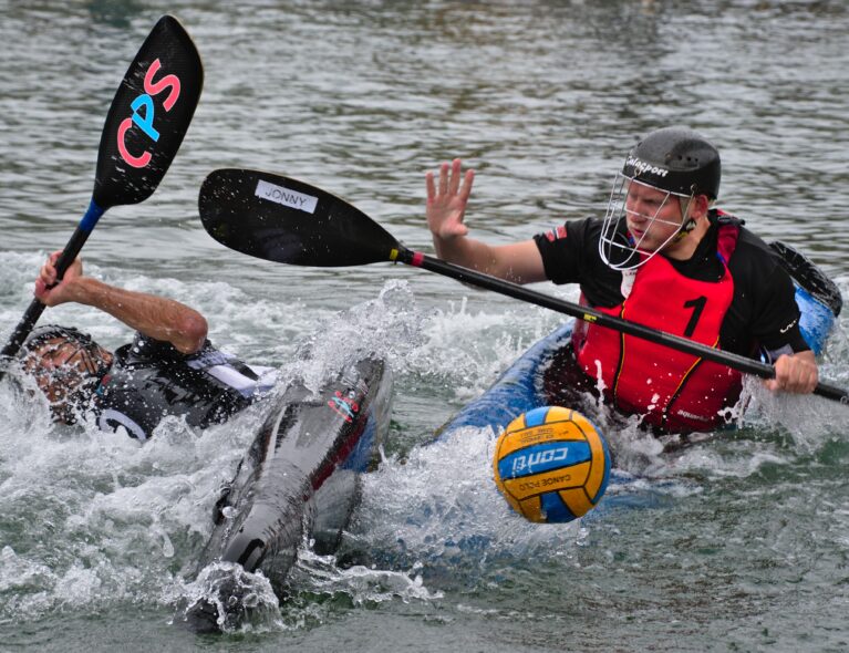 Når padling blir kontaktsport!