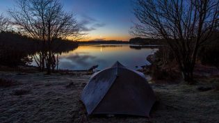 Bli inspirert: Vakker vinterpadling med teltovernatting!