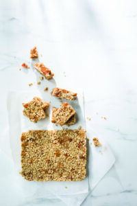 energibar på hvitt papir